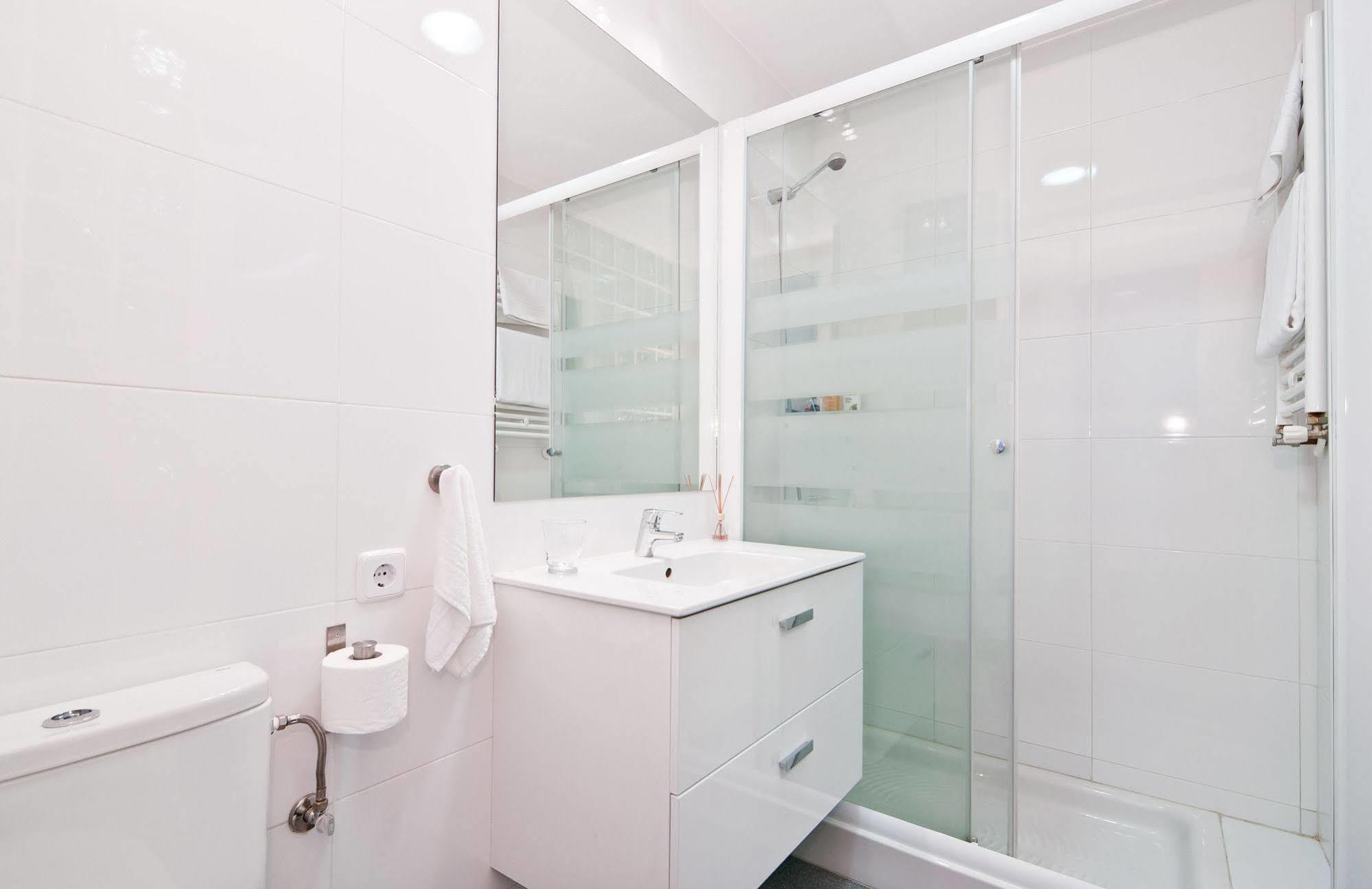 Apartamento Retiro Madrid Exteriör bild